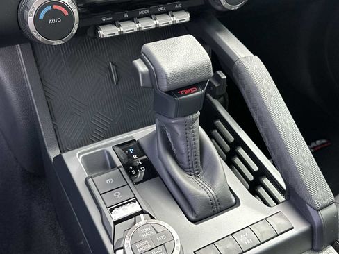 Used 2026 Toyota Tacoma TRD Off-Road image 24