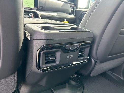 New 2026 GMC Sierra 2500 AT4X AWD/4WD image 33