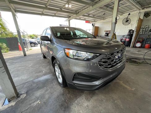 Used 2021 Ford Edge SE FWD image 12