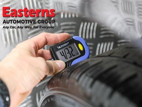 Used 2024 Toyota Camry SE image 29