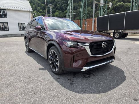 Used 2024 MAZDA CX-90 Plug-In Hybrid w/ Premium Pkg AWD/4WD image 2