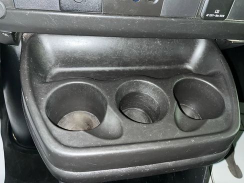 Used 2020 Chevrolet Express 2500 image 19