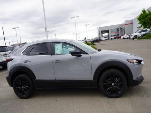 Used 2025 MAZDA CX-30 AWD 2.5 S w/ Select Sport Pkg image 4