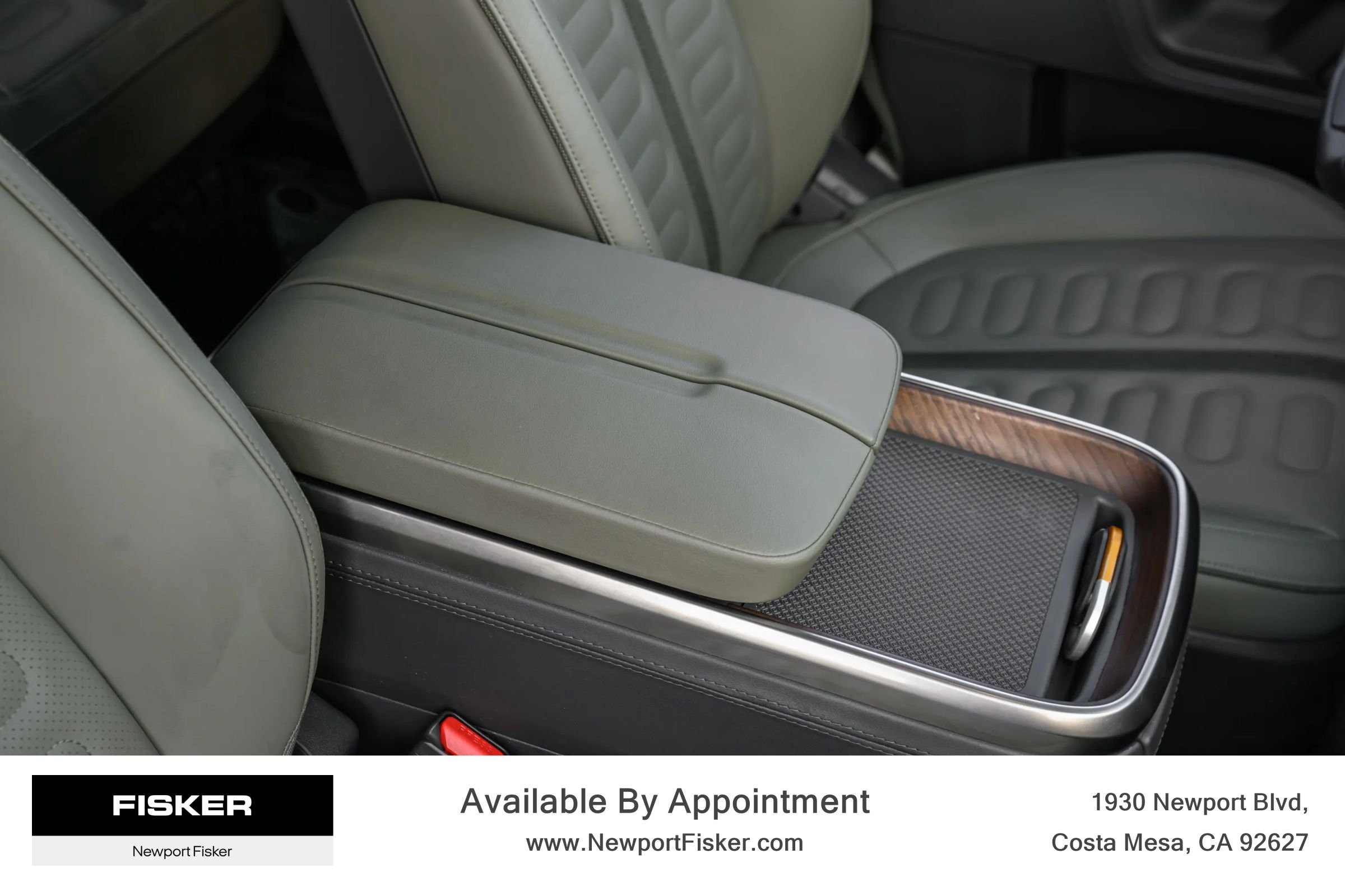 Used 2023 Rivian R1T AWD Adventure Dual image 35