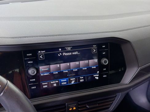 Used 2024 Volkswagen Jetta SEL image 15