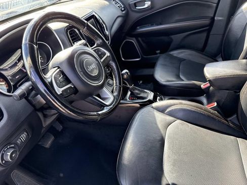 Used 2020 Jeep Compass Limited image 22
