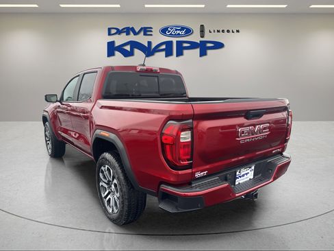 Used 2024 GMC Canyon AT4 w/ Technology Package image 7