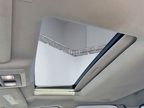 Used 2018 RAM 1500 Sport w/ Convenience Group image 23