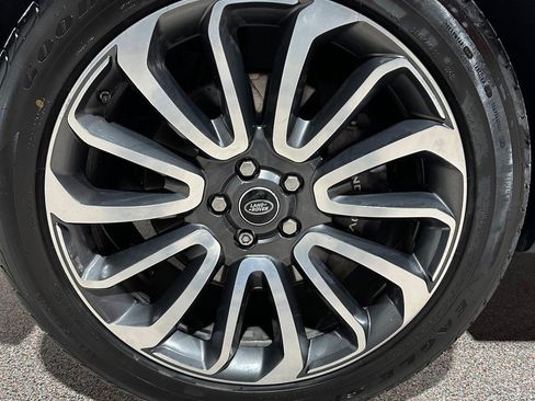 Used 2019 Land Rover Range Rover Long Wheelbase Supercharged AWD/4WD image 6