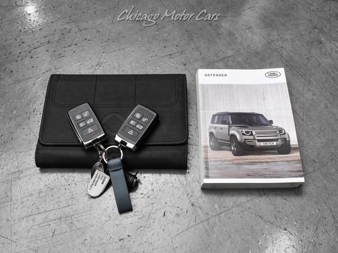 Used 2025 Land Rover Defender 110 AWD/4WD image 62