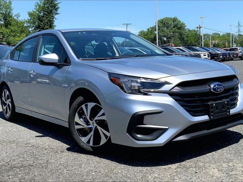 Certified 2025 Subaru Legacy Premium AWD/4WD image 2