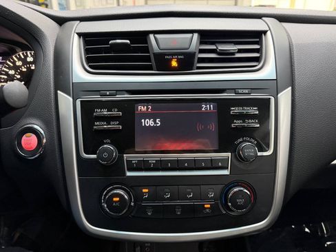 Used 2016 Nissan Altima 2.5 S w/ Power Driver Seat Package FWD image 27