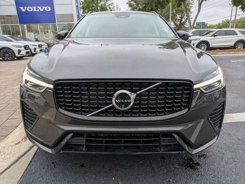 Certified 2024 Volvo XC60 B5 Plus w/ Protection Package Premier AWD/4WD image 9