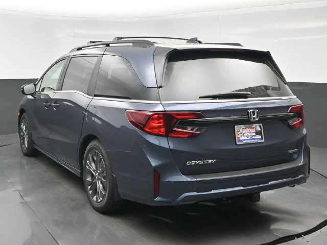 New 2027 Honda Odyssey Touring image 4