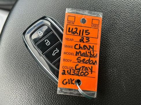 Used 2023 Chevrolet Malibu LS FWD image 35