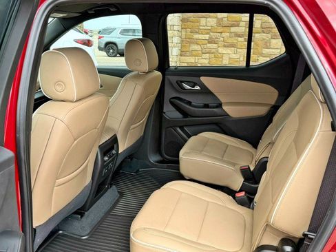 Certified 2023 Chevrolet Traverse Premier image 18