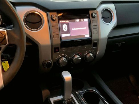 Used 2015 Toyota Tundra SR5 image 6