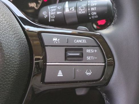 Used 2025 Honda Pilot EX-L image 24