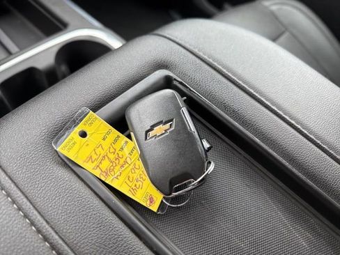 Used 2021 Chevrolet Silverado 2500 LTZ w/ LTZ Premium Package image 35