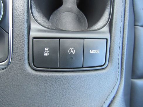 Used 2024 Cadillac XT4 Premium Luxury image 50