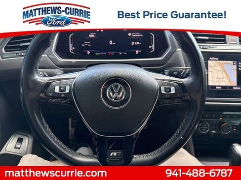 Used 2019 Volkswagen Tiguan SE image 17