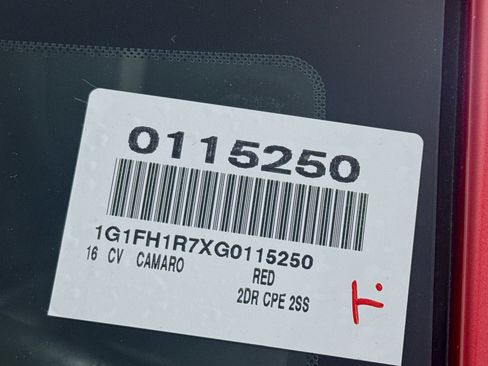 Used 2016 Chevrolet Camaro SS image 38