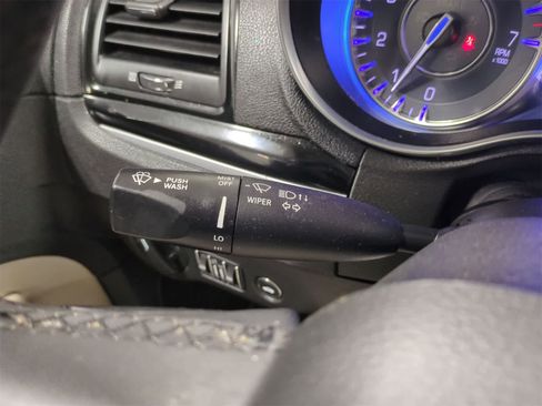 Certified 2023 Chrysler 300 Touring image 26