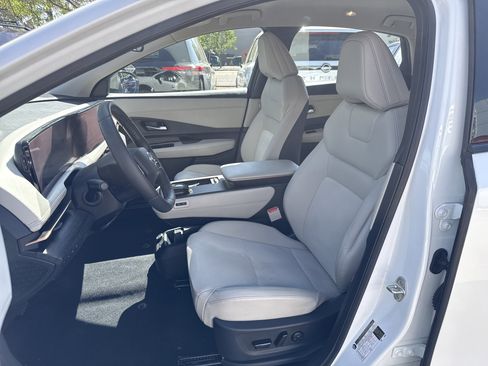Certified 2024 Nissan Ariya AWD image 15