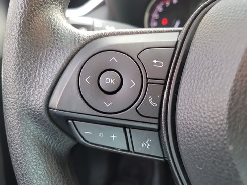 Certified 2023 Toyota RAV4 LE FWD image 29