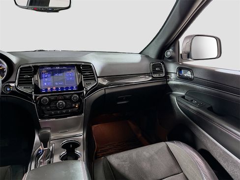 Used 2020 Jeep Grand Cherokee Trailhawk image 26