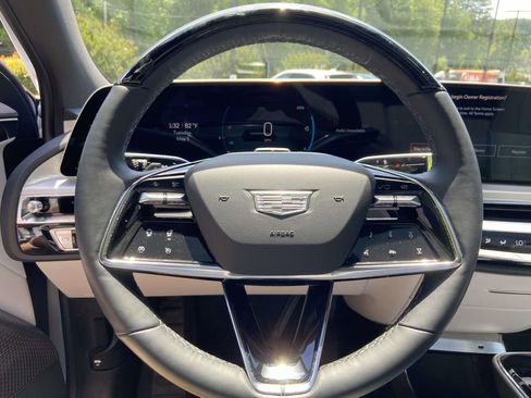 New 2026 Cadillac Lyriq Sport AWD/4WD image 22