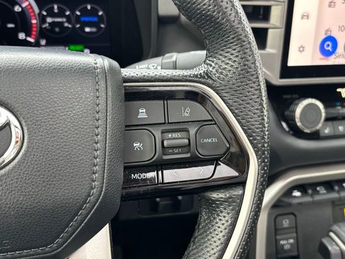 Used 2024 Toyota Tundra Limited image 18