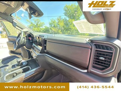 Certified 2025 GMC Sierra 1500 Elevation AWD/4WD image 28