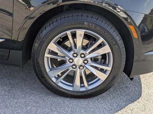 Certified 2024 Cadillac XT5 Premium Luxury image 12