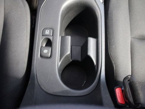 Used 2024 Toyota Corolla LE FWD image 29