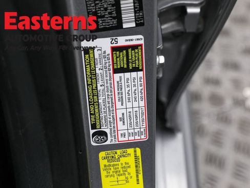 Used 2024 Toyota Camry SE image 34