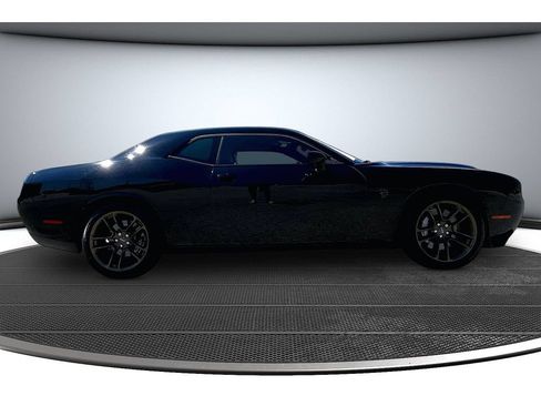 Used 2023 Dodge Challenger SRT Hellcat RWD image 15