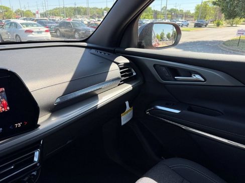 New 2026 Chevrolet Traverse LT image 22