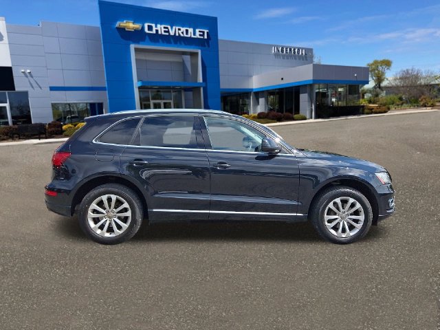 Used 2014 Audi Q5 2.0T Premium w/ Lighting Package AWD/4WD image 27