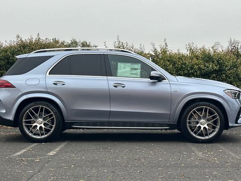 New 2026 Mercedes-Benz GLE 53 AMG 4MATIC image 2