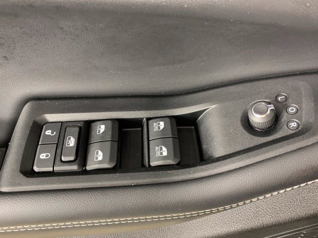 Used 2023 Jeep Grand Cherokee Altitude AWD/4WD image 34