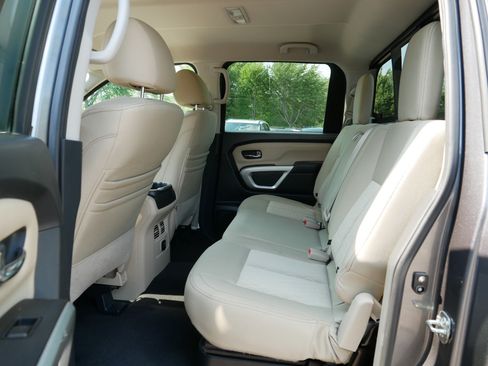 Certified 2017 Nissan Titan SV RWD image 35