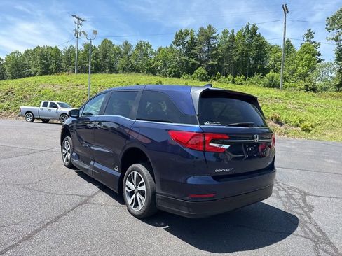 Used 2022 Honda Odyssey Touring image 7