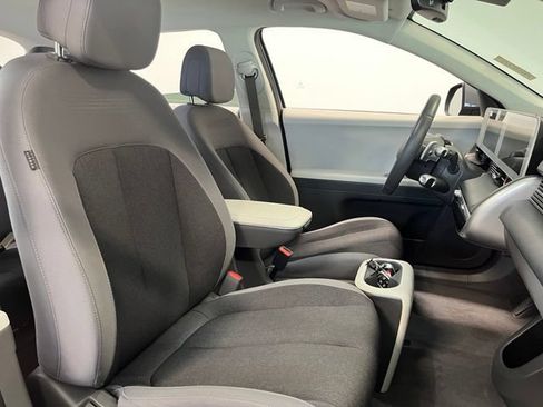 Used 2024 Hyundai Ioniq 5 SEL RWD image 10