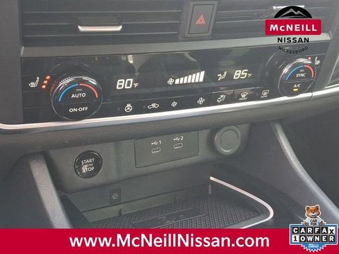 Used 2025 Nissan Rogue SV w/ Rock Creek Premium Package image 17