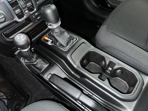 Used 2023 Jeep Wrangler Unlimited w/ Cold Weather Group AWD/4WD image 14