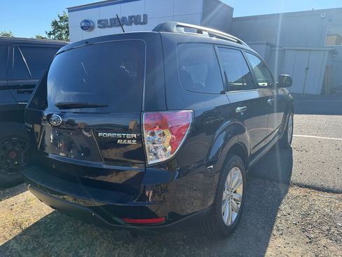 Used 2012 Subaru Forester 2.5X Premium AWD/4WD image 3