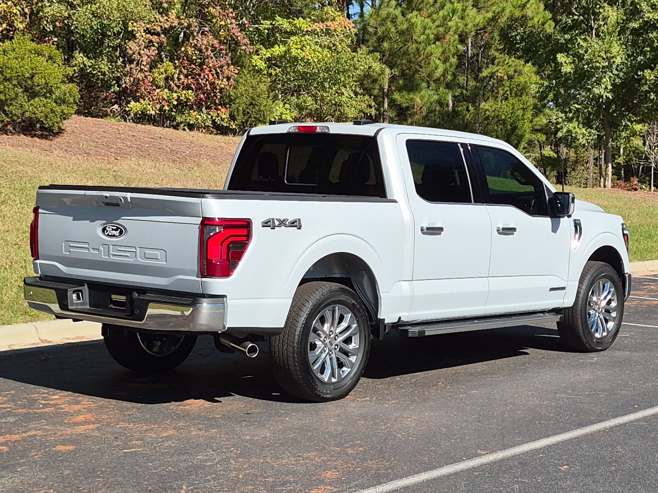Used 2025 Ford F150 Lariat w/ Equipment Group 501A Mid AWD/4WD image 27
