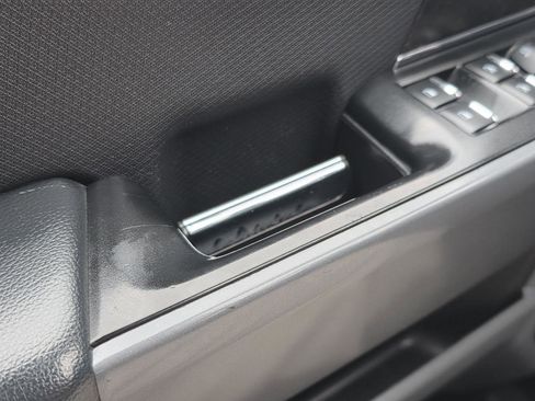 Used 2021 Ford F150 XLT w/ Equipment Group 302A High image 9