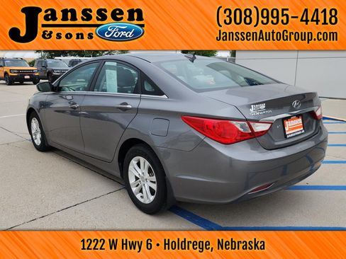 Used 2013 Hyundai Sonata GLS w/ Popular Equipment Pkg FWD image 11